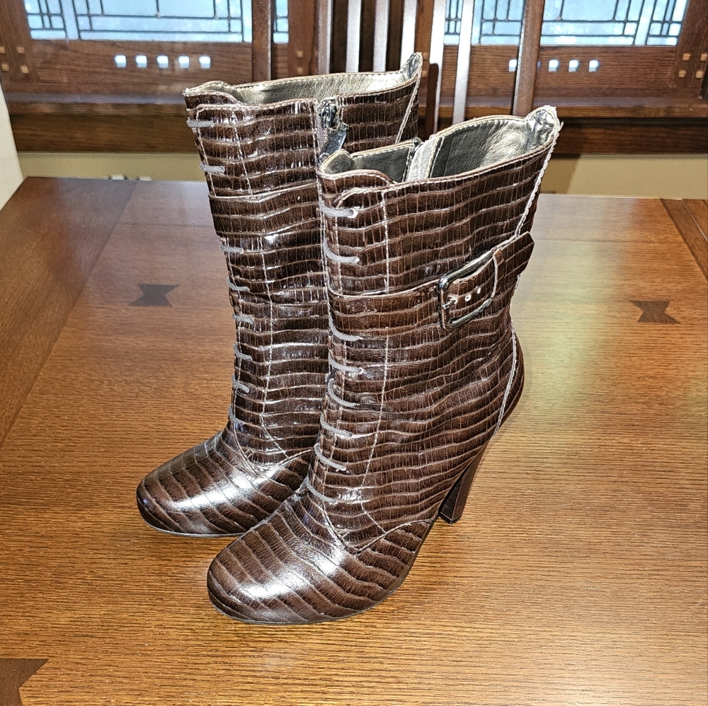 Talbots Leather Brown Heeled Boot Size 9